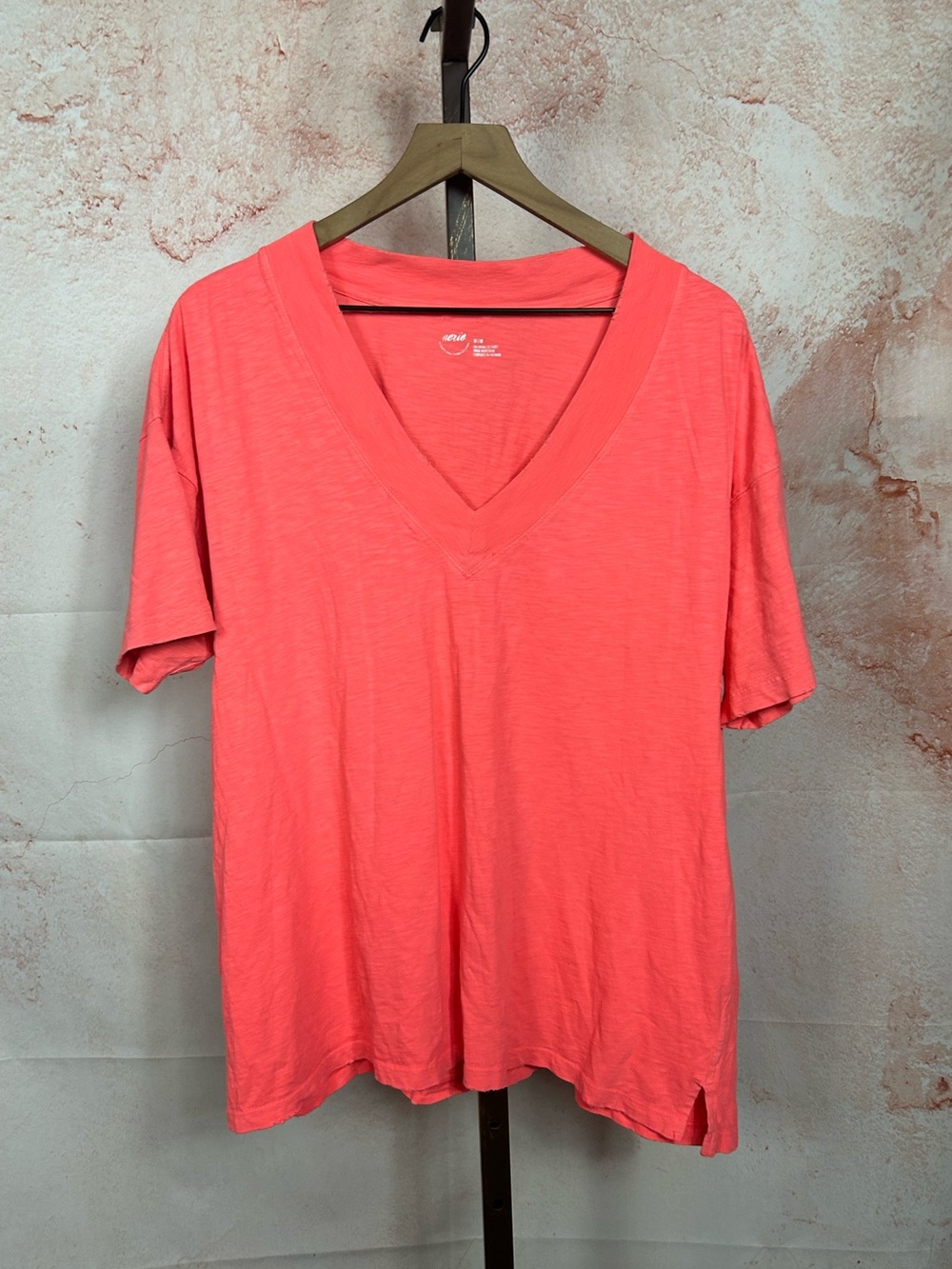 AERIE neon coral v-neck oversized boyfriend tee size Medium t shirt